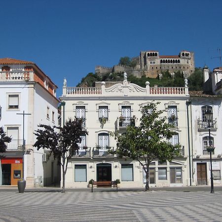 Guest House Eça - Centro Histórico Leiria Exterior foto